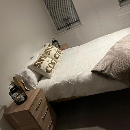 브리스틀 2 Bed Hengrove 빌라 외부 사진