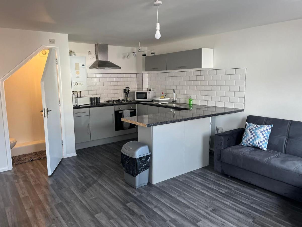 브리스틀 2 Bed Hengrove 빌라 외부 사진